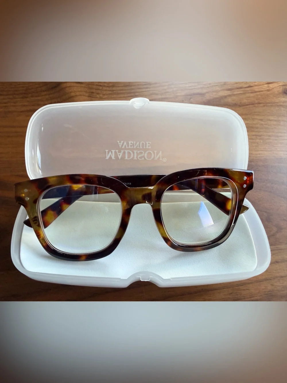 Madison Avenue women’s Tortoiseshell blue light blocker Eyeglasses
